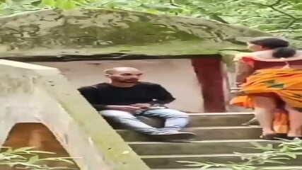 Village Paid Randi Outdoor Sex With Customer