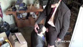 Two comercial workers fuck in suit and class at work