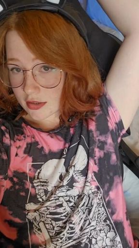 Your horny gamer GF wants attention!