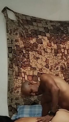 Perverted stepfather fucks his stepdaughter&amp;#039;s ass while she&amp;#039;s on a video call with her boyfriend and makes&hellip;   Clip 1