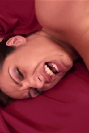 Sexy MILF spreads legs as huge cock thrusts her tight pussy to a cumshot