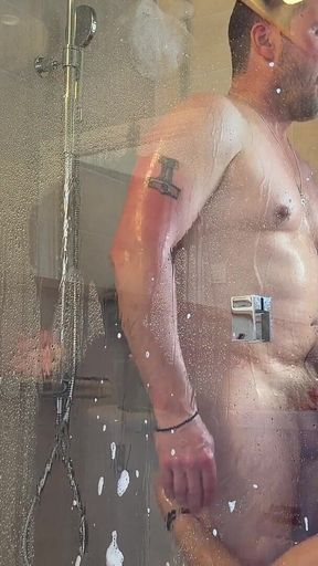 Hot MILF Invites a Man in to Her Shower and Gives a Good Blowjob and Rimjob Before Getting Fucked!