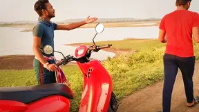 College Boy’s Evening Dilemma, Seductive Mechanic In Sugarcane Field Takes Control