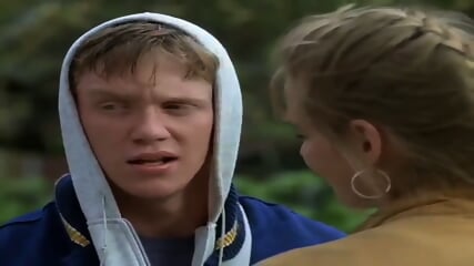 Johnny Be Good (1988) Latino pelicula completa