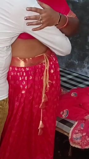 Desi GF BF Made Mms Leaked in Oyo XXX, Desi Village GF Pink Pussy Fuck