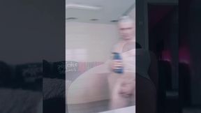 I like mature cock inside me can be slut for dady