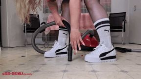 Mila - Cleaning after promotion