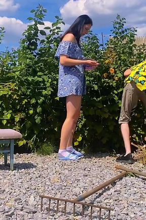 Rough Outdoor Fuck in the Garden While Picking Berries