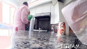 ”Tight Cunt as Turkey-Day Dessert by Step Sister Kiara”