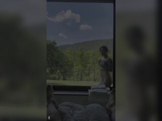 Massive climax in the jacuzzi- pursue IG-X-21sweetsunny