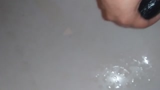 Pregnant solo squirting