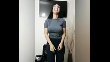 Venezolana me manda video bailando