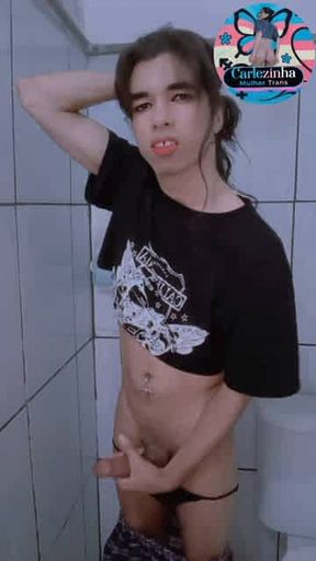 Puxa o cabelo forte dessa puta Carlezinha vadia Nua Carla pelada