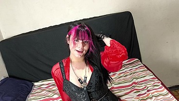 comi o cuzinho da trans novinha ate ela gozar gostoso