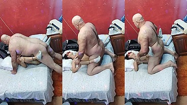 NOVINHA SAFADA ADORA SEDUZIR O COROA