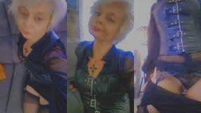 il me baise le cul en levrette et en cowgirl et jouie sur mon visage