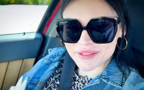Car Pickup Sex with a Horny Curvy Slut!