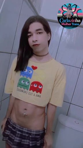 I'm a Showy Bitch, a Very Slutty Trans Woman Who Enjoys Showing off Like This