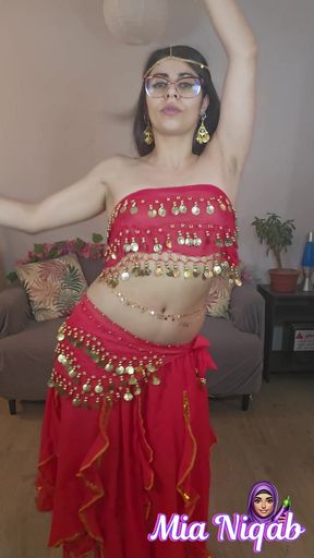 93. Arab Belly Dance While Stripping Mia Niqab