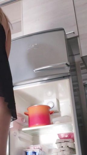 A hot blonde without tatoo likes cooking for you in lingerie and naked   Clip 2