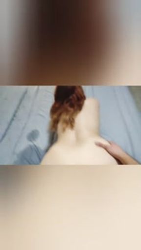 Il mio fratellastro mi scopa forte di nascosto e mi fa SQUIRTARE (amatoriale/dialoghi ITA)