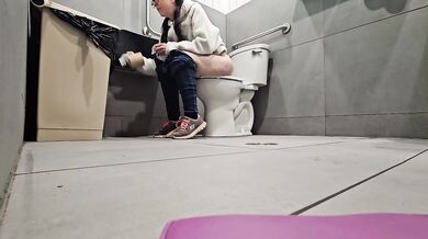 I Went On A Date. A Pee Compilation