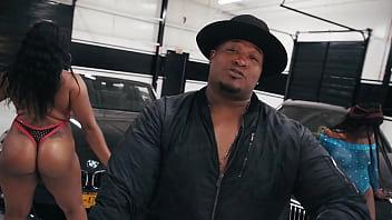 Ricco Barrino &quot_lose Control&quot_