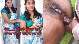 Söpö amatööri aasialainen tyttö bikinissä saa poikaystävänsä naimisiin ison perseensä kylpyhuoneessa