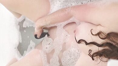 Brunette bath orgasm solo toys POV webcam
