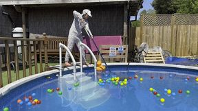 onesie wetlook in the pool