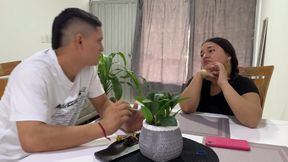 Mi gorda hermanastra me dejo ver su gordo coño por primera vez, para terminar follando su gordo coño - SEXO REAL CASERO