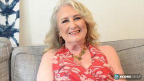Blair Angeles: Najzgodniji dodatak klubu MILFica 60+ s JMac-om