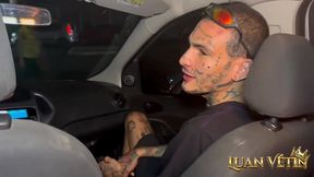 putaria dentro do carro do uber no centro de sao paulo