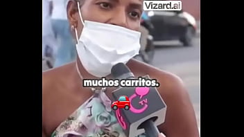 La valent&iacute_a de una madre  Proteger a sus hijas #cuidado #familia #hijos #venezuela #reencuentros #elchicletv #atrevidoype...