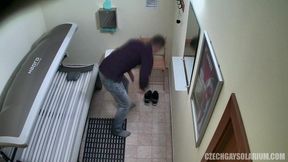 Czech Gay Solarium 29 Hot Muscle Stud’s Solo Stunt