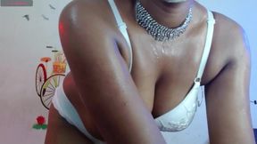 Sensual Indian babe saneem_sweety-2 gets wild with her man