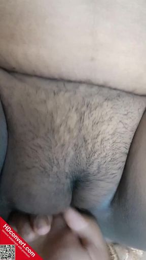 Girl friend ko hotel main bulakarchoda