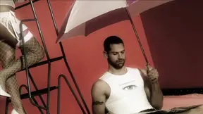 Dirty babe in fishnets likes messy fuck