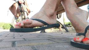 In flip flops, on a bench in the park MP4 (1920x1080) FHD