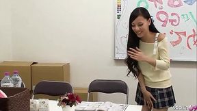 Japanese Cosplay Teen seduce to no Condom Group Sex