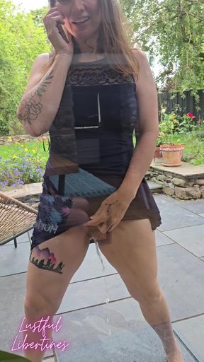 Pee Desperation Tease You with a Sneaky Pee as I Take a Call