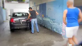 Emilio Sands Catches a Thick Load in Public at the Car Wash – Steaming Hot Gay Porn