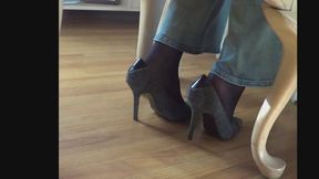 Flirty Feet - Shoe play in high heels and black nylons