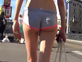 Short Shorts Candid Ass Teen Sexy candid girls with juicy asses!