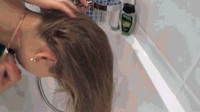 Sensual washing hair 19WHn