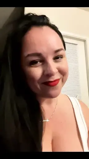 Stream with Big Tits