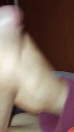 I cum on the NOTEBOOK at least STUDIES BETTER SLUT (DIALOGUE ITA 4GIRLS)   Clip 1