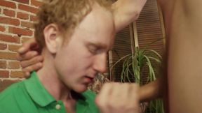 Kinky bottom gets anal fucked bareback by his lover