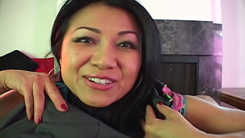 Creaming Asian - Hot MILF Rocks This Memorable POV