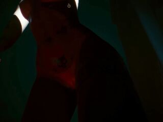 Super realistic 3D girl - Naked swimming and insane detail in 4K